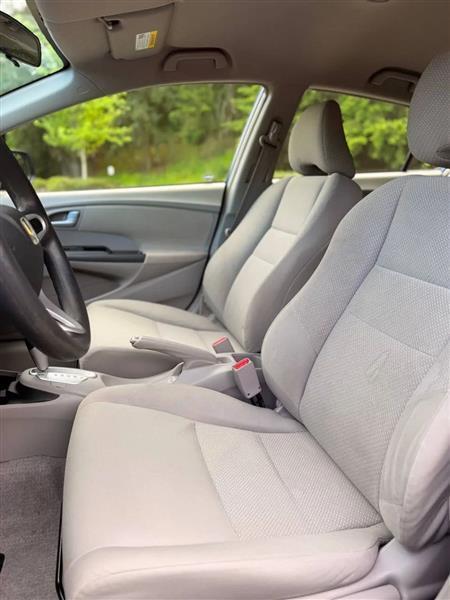 Honda Insight Base 2014