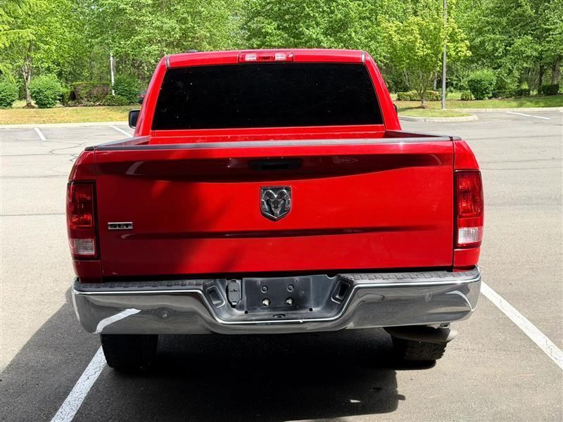 RAM 1500 Classic Tradesman Crew Cab SWB 2WD 2021