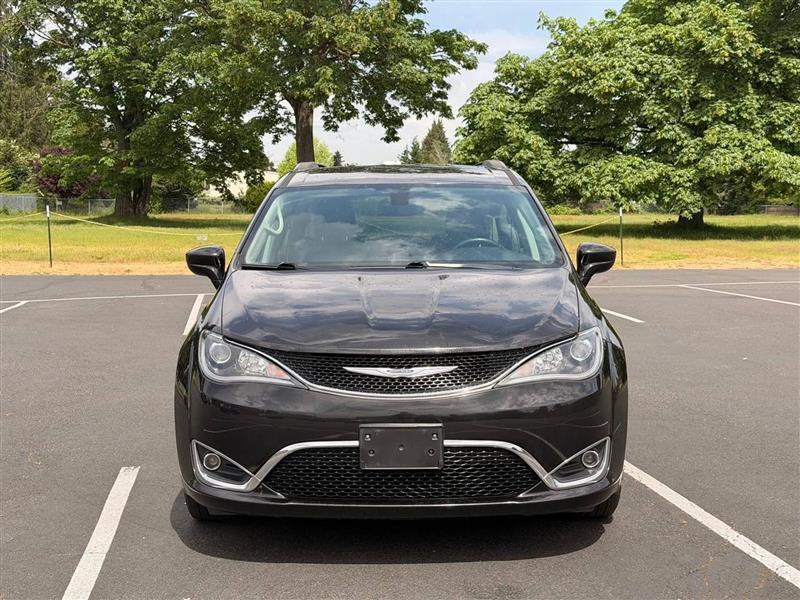 Chrysler Pacifica Touring-L 2017