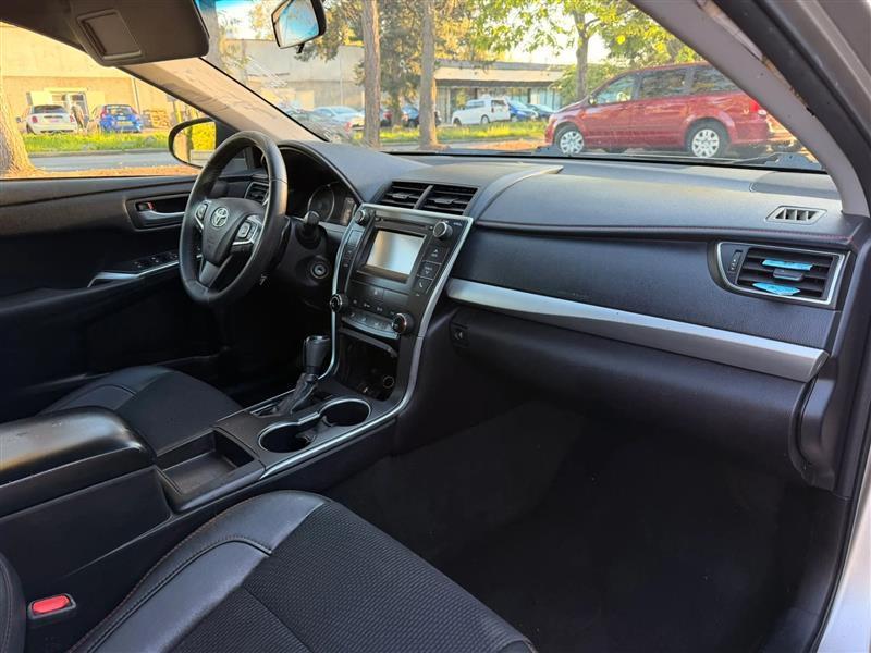 Toyota Camry LE 2017