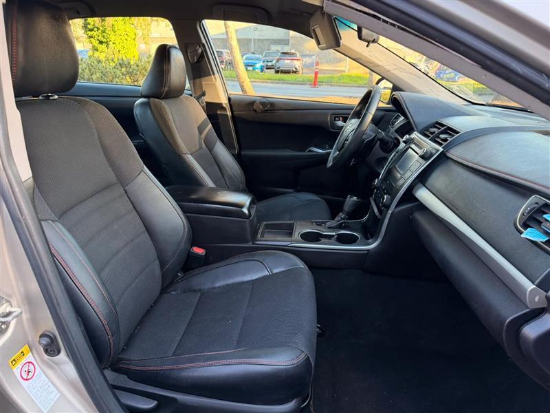 Toyota Camry LE 2017