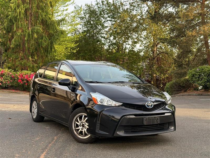 Toyota Prius V Two 2016