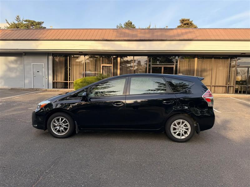Toyota Prius V Two 2016