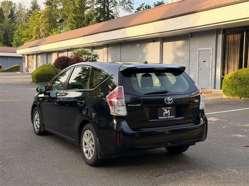 Toyota Prius V Two 2016