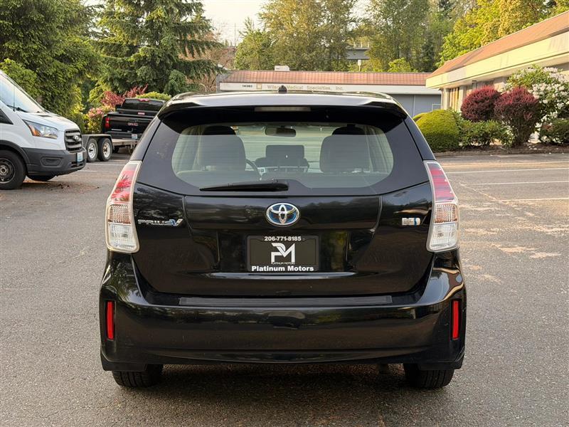 Toyota Prius V Two 2016