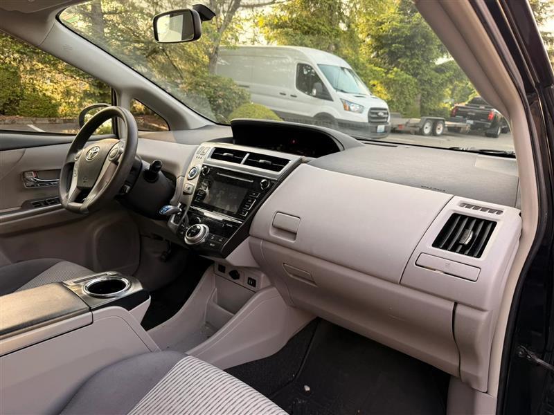 Toyota Prius V Two 2016