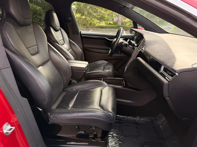 Tesla Model X 90D 2016