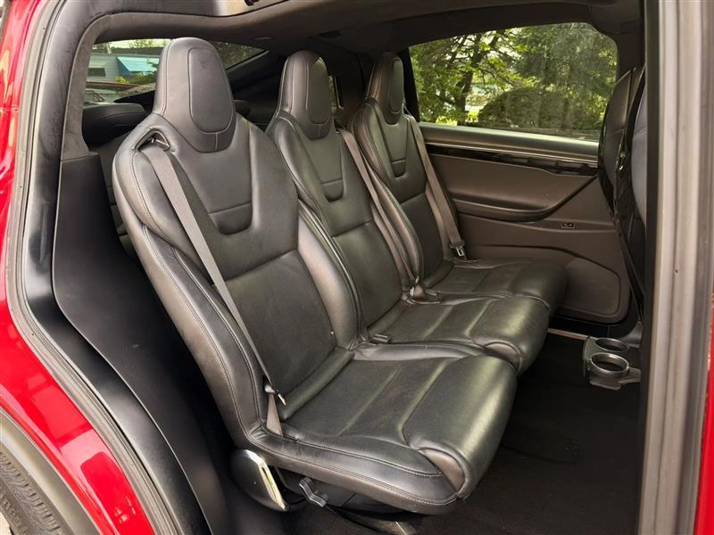 Tesla Model X 90D 2016
