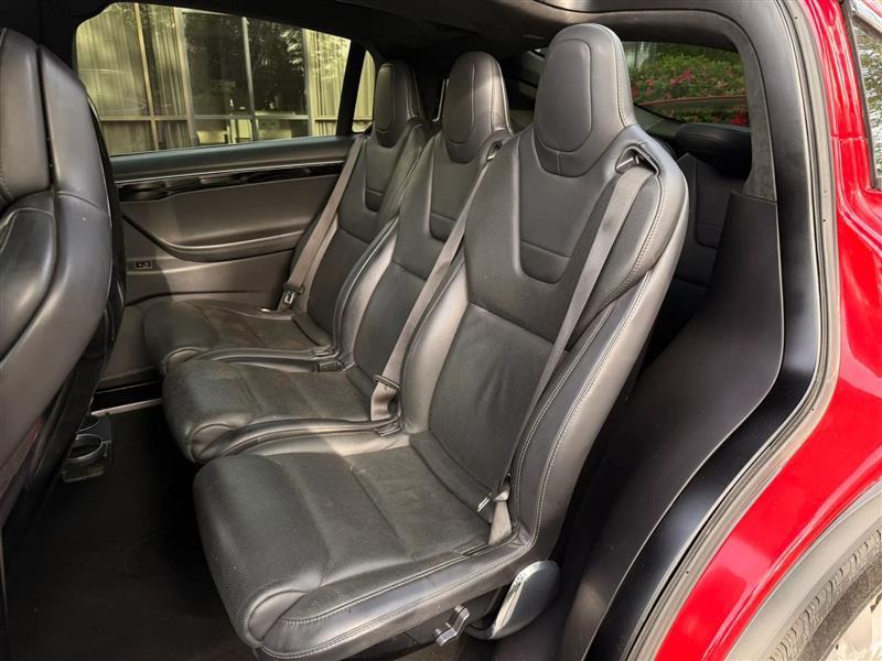 Tesla Model X 90D 2016