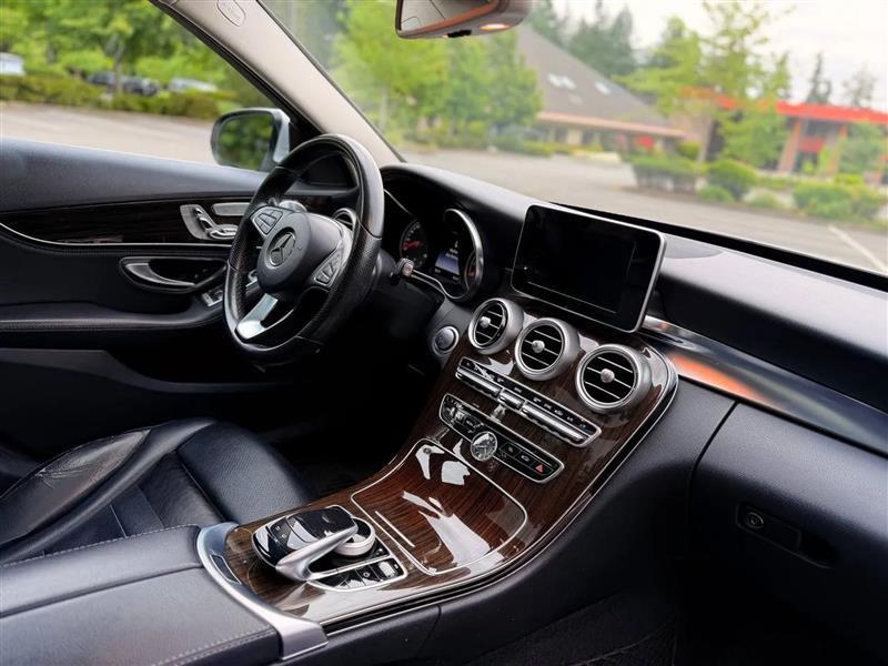 Mercedes-Benz C-Class C300 Sedan 2015
