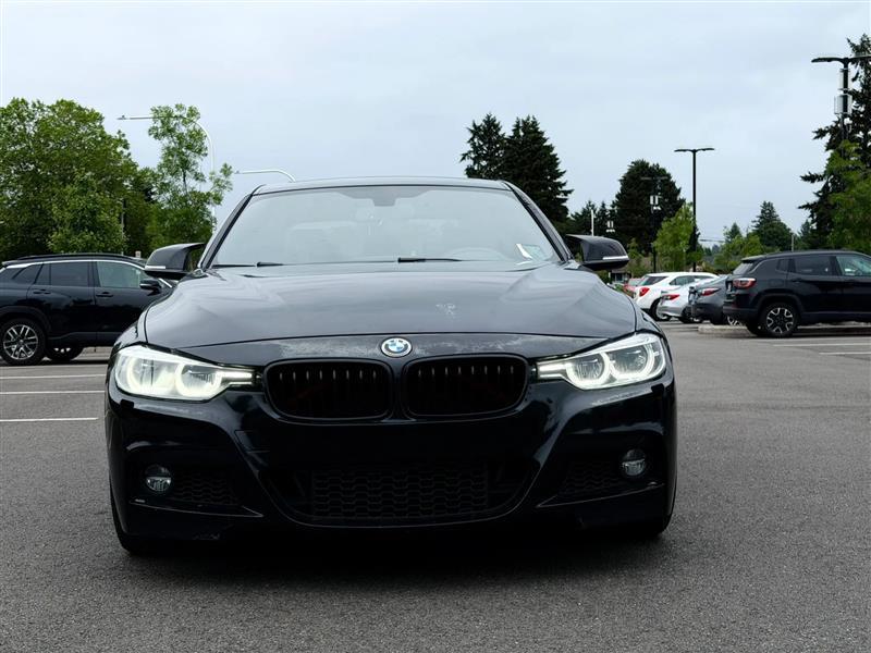 BMW 3-Series 330i SULEV Sedan 2017