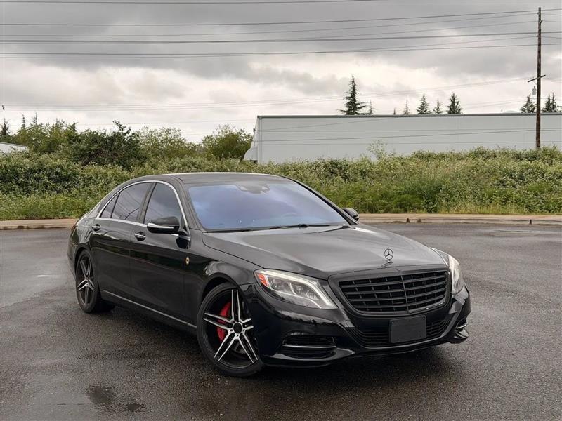 Mercedes-Benz S-Class S550 2015
