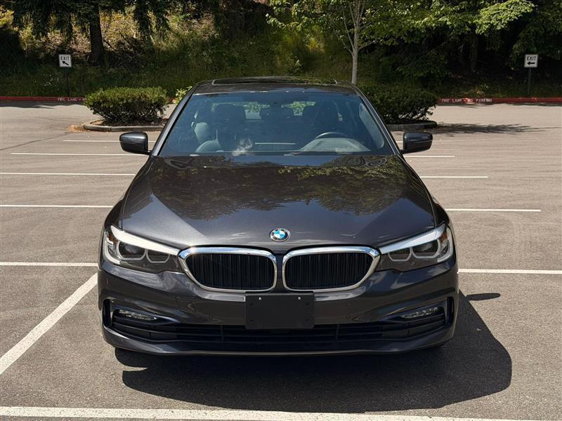 BMW 5-Series 530i xDrive 2018