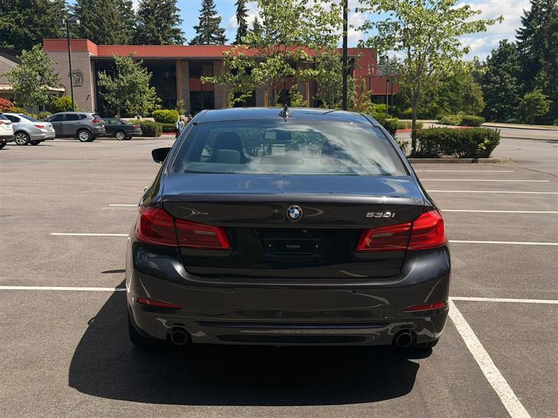 BMW 5-Series 530i xDrive 2018