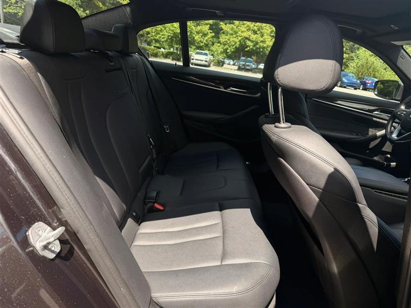 BMW 5-Series 530i xDrive 2018