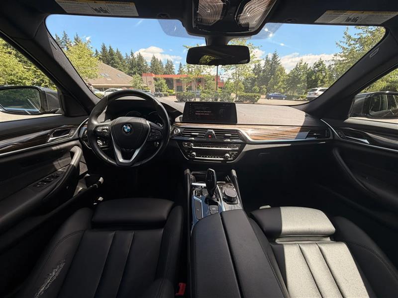 BMW 5-Series 530i xDrive 2018