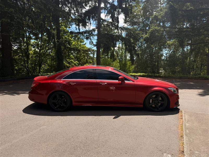 Mercedes-Benz CLS-Class CLS550 4MATIC 2015
