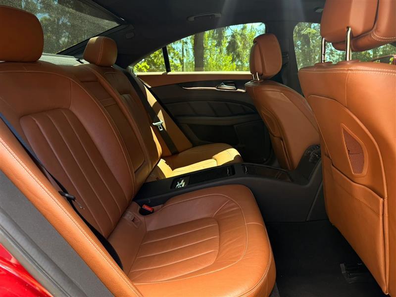 Mercedes-Benz CLS-Class CLS550 4MATIC 2015