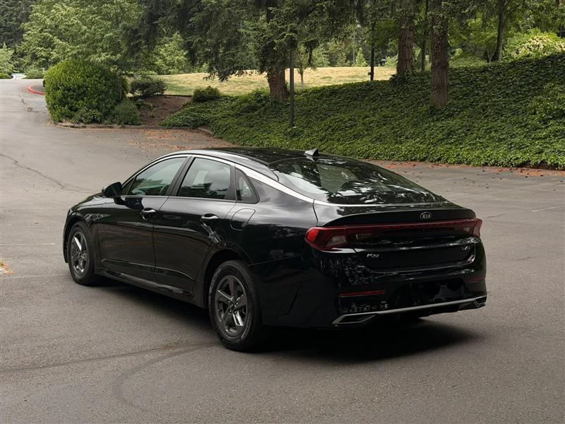Kia K5 LXS 2021
