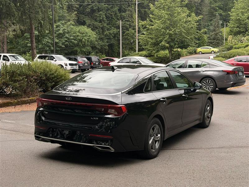 Kia K5 LXS 2021