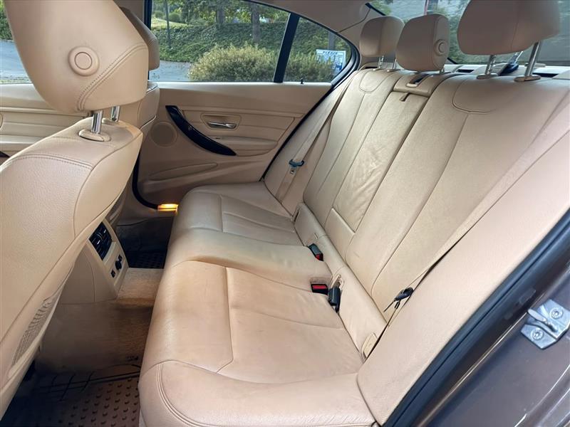 BMW 3-Series 328i xDrive Sedan 2013