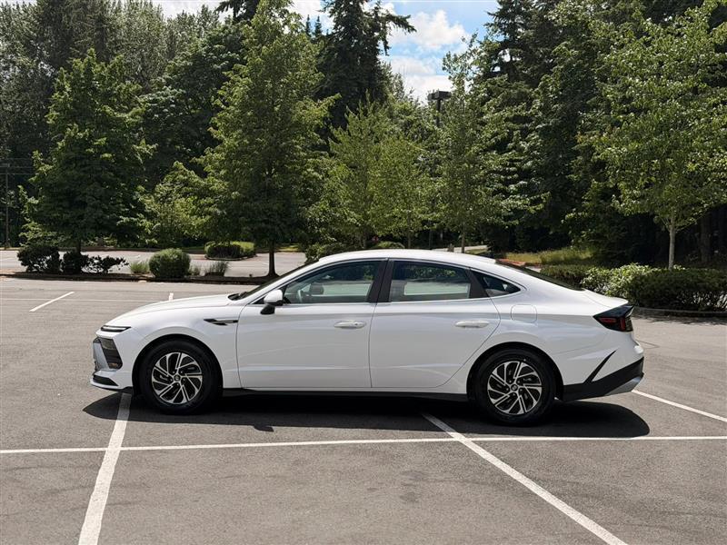 Hyundai Sonata Hybrid Blue 2025