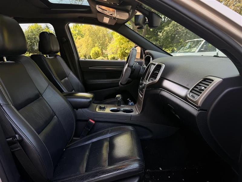 Jeep Grand Cherokee Limited 4WD 2015