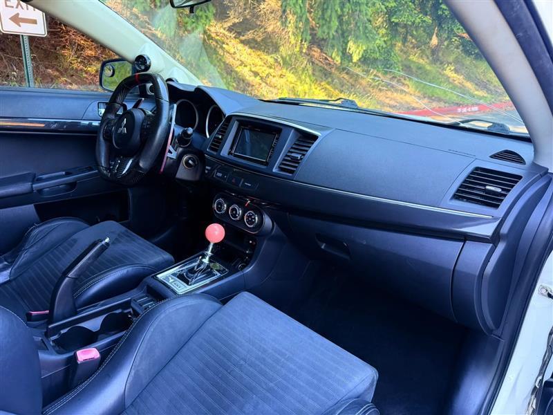 Mitsubishi Lancer Evolution MR 2010
