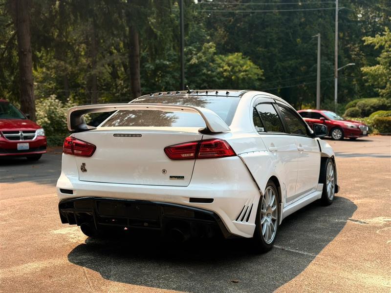 Mitsubishi Lancer Evolution MR 2010