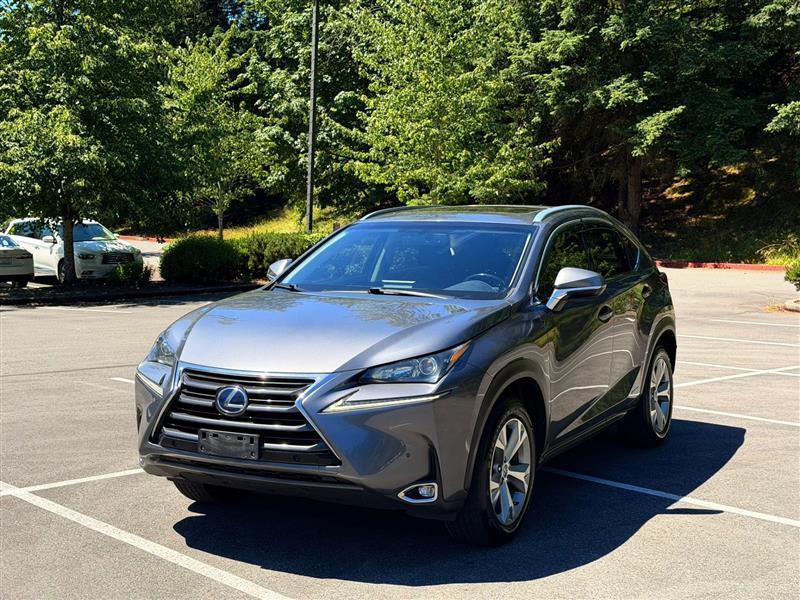 Lexus NX 300h AWD 2017