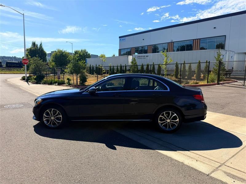 Mercedes-Benz C-Class C300 4MATIC Sedan 2016