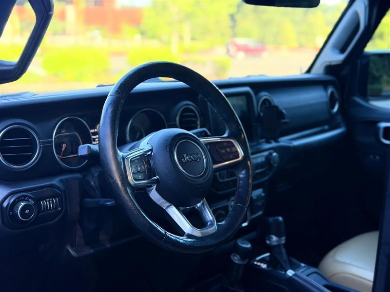Jeep Wrangler Unlimited Sahara 2019