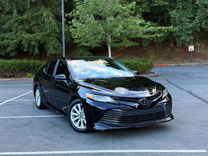 Toyota Camry LE 2018