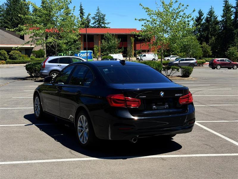 BMW 3-Series 320i xDrive Sedan 2016