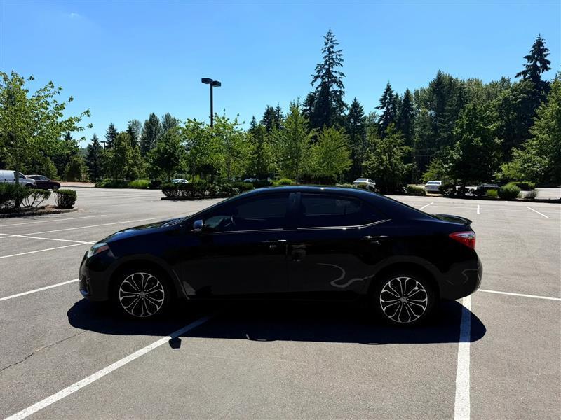 Toyota Corolla S Plus 6MT 2015