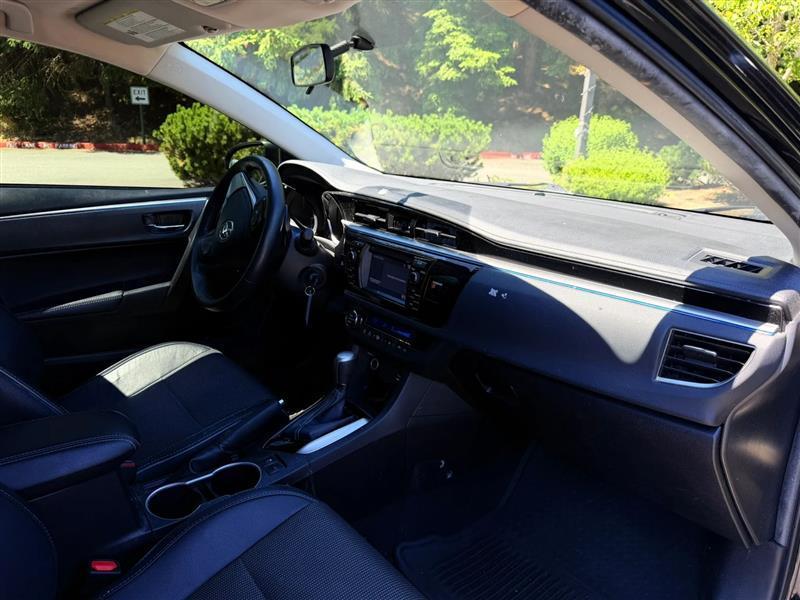 Toyota Corolla S Plus 6MT 2015