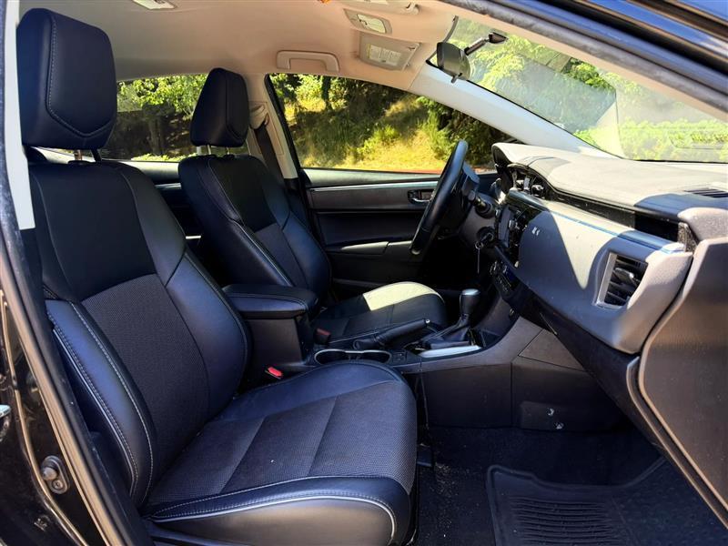 Toyota Corolla S Plus 6MT 2015