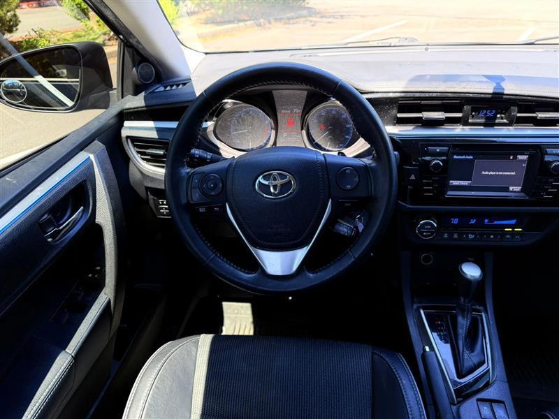 Toyota Corolla S Plus 6MT 2015
