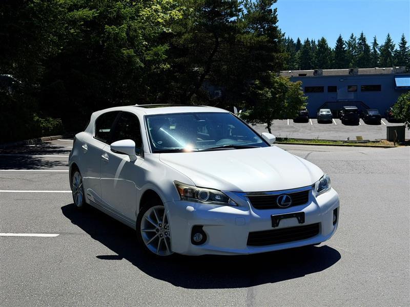 Lexus CT 200h Base 2013