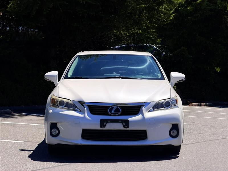 Lexus CT 200h Base 2013