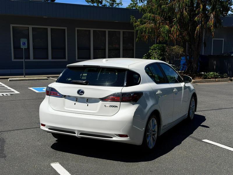 Lexus CT 200h Base 2013