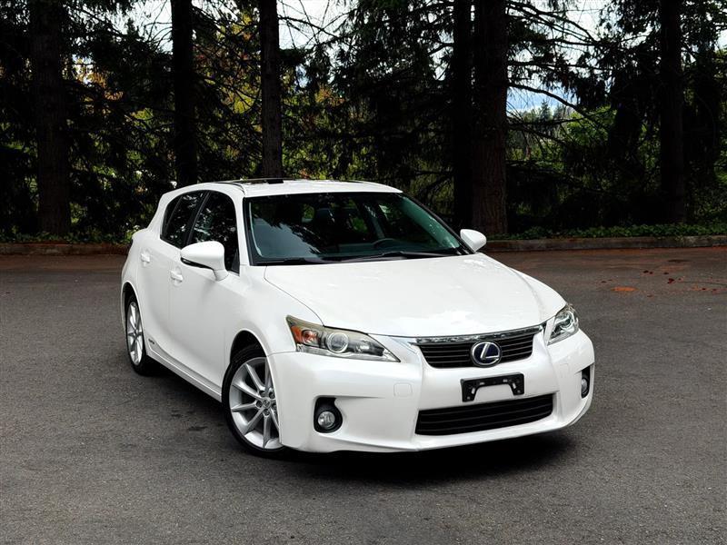 Lexus CT 200h Base 2013