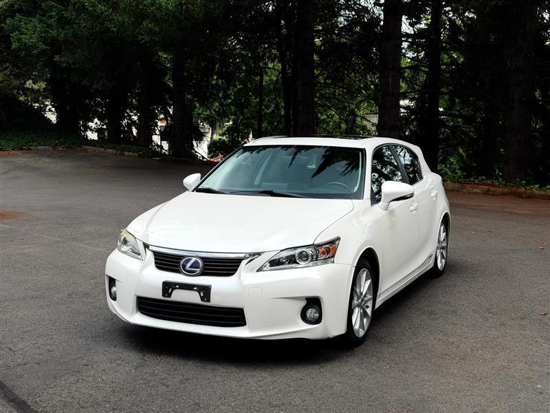 Lexus CT 200h Base 2013