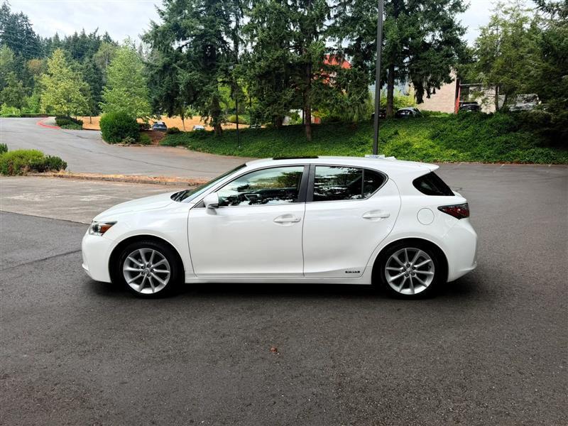 Lexus CT 200h Base 2013