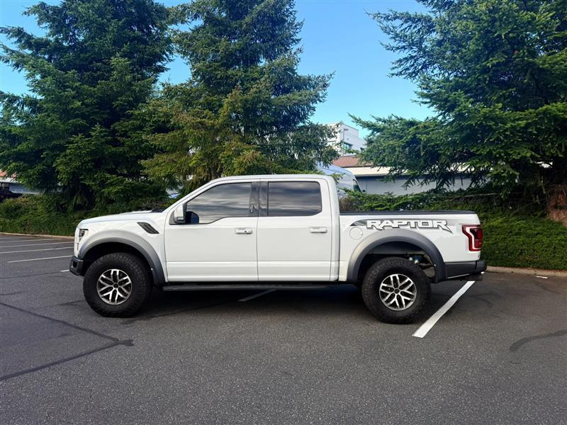 Ford F-150 Raptor SuperCrew 4WD 2017
