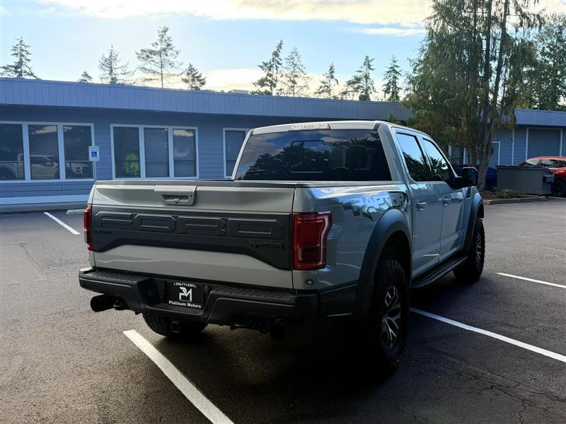 Ford F-150 Raptor SuperCrew 4WD 2017