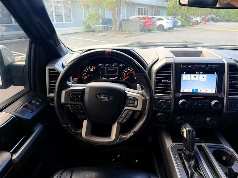 Ford F-150 Raptor SuperCrew 4WD 2017