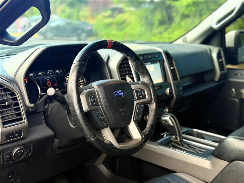 Ford F-150 Raptor SuperCrew 4WD 2017