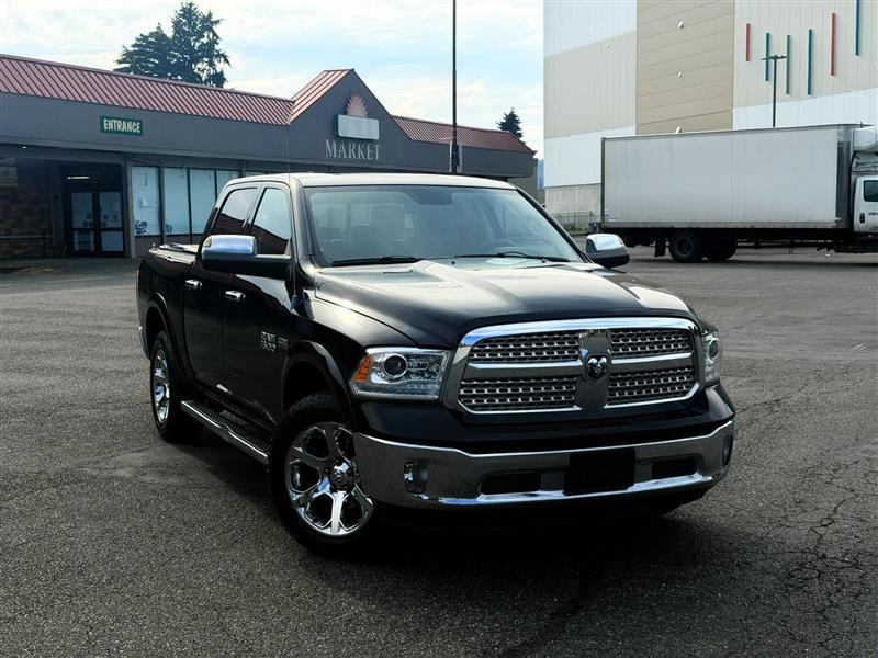 RAM 1500 Laramie Crew Cab SWB 4WD 2013