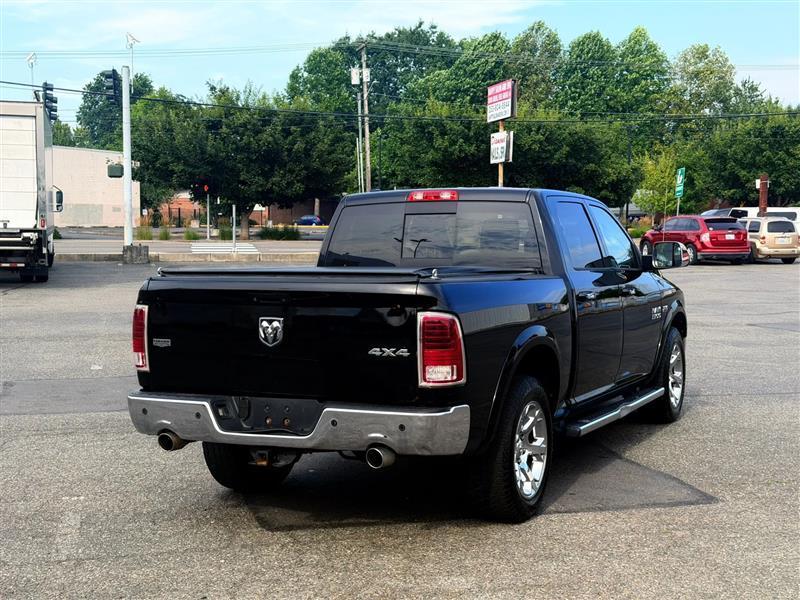 RAM 1500 Laramie Crew Cab SWB 4WD 2013